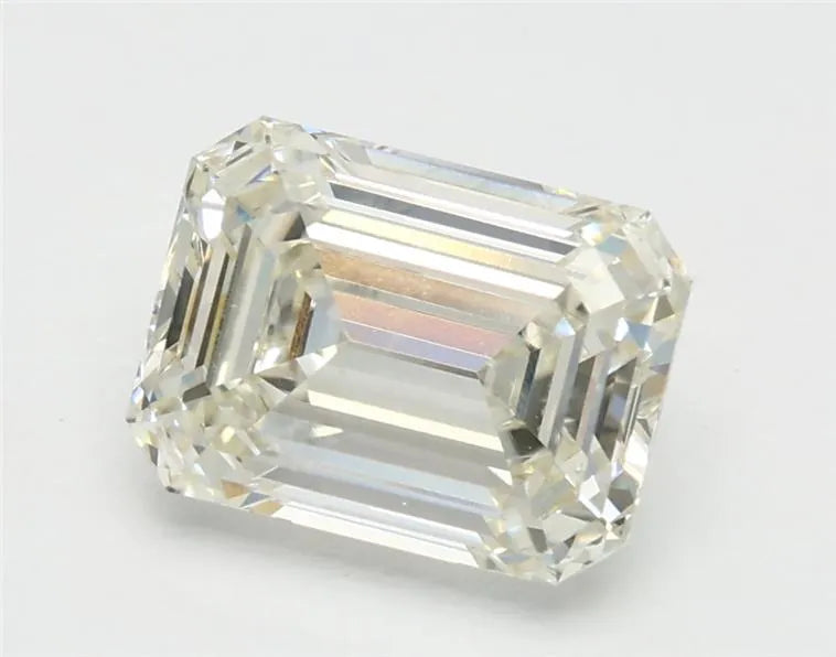 1.52ct Emerald Lab Grown Diamond (Colour J, Clarity VS2, IGI Certified)