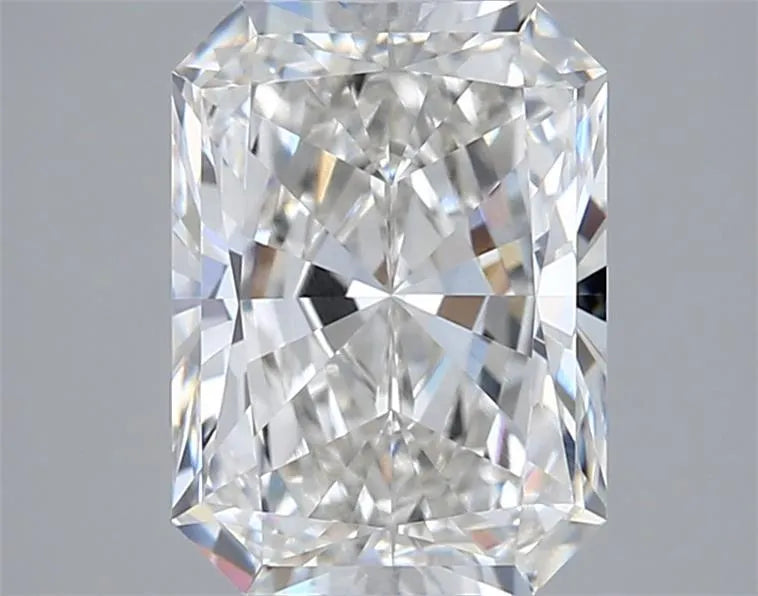 2.05ct Radiant Lab Grown Diamond (Colour G, Clarity VVS1, IGI Certified)
