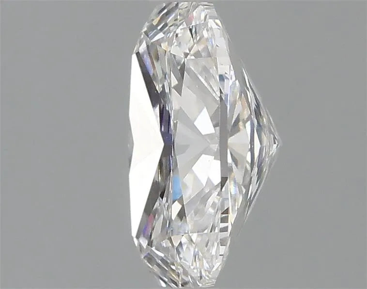 2.07ct Cushion modified Lab Grown Diamond (Colour F, Clarity VVS2, IGI Certified)