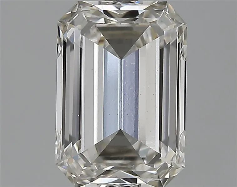 2.53ct Emerald Lab Grown Diamond (Colour H, Clarity VS1, IGI Certified)