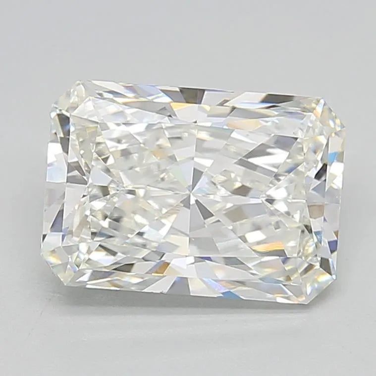 4.06ct Radiant Lab Grown Diamond (Colour G, Clarity VS1, Cut EX, IGI Certified)