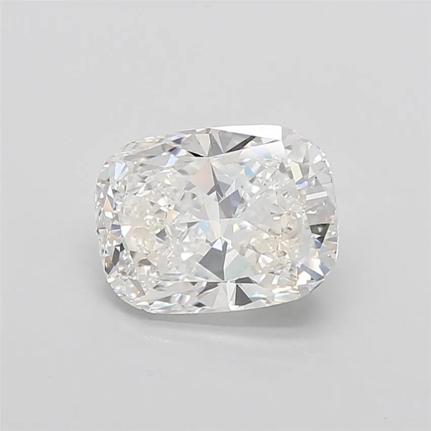 4.37ct Cushion modified Lab Grown Diamond (Colour F, Clarity VVS2, IGI Certified)