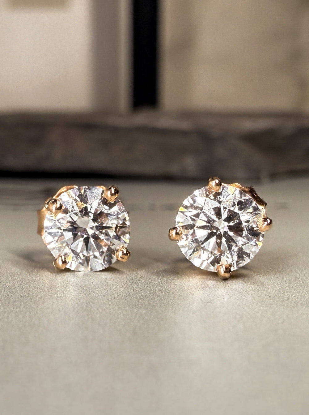 Diamond Stud Earrings Solid Gold