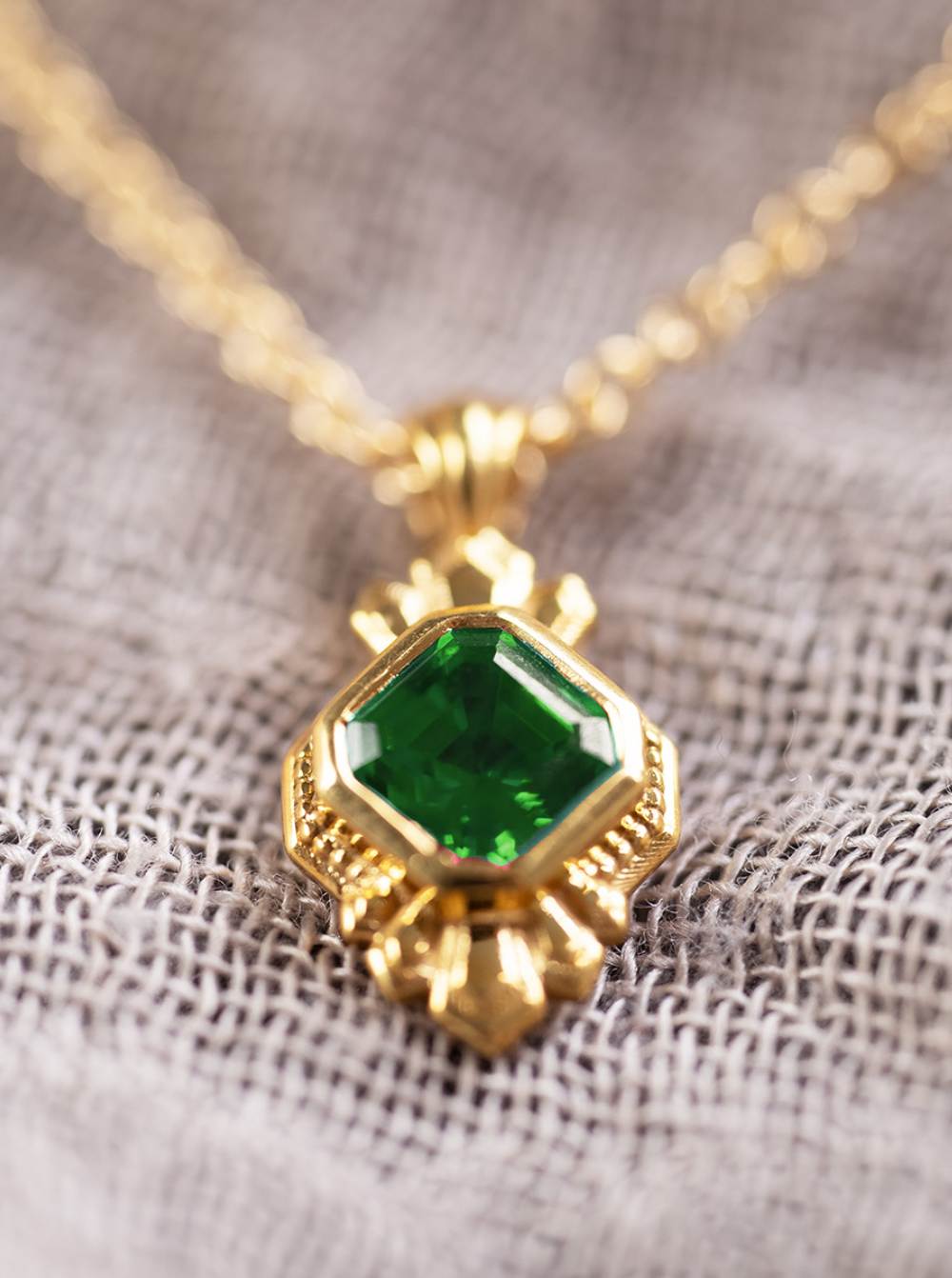 The Paris 1 ct. Emerald Necklace