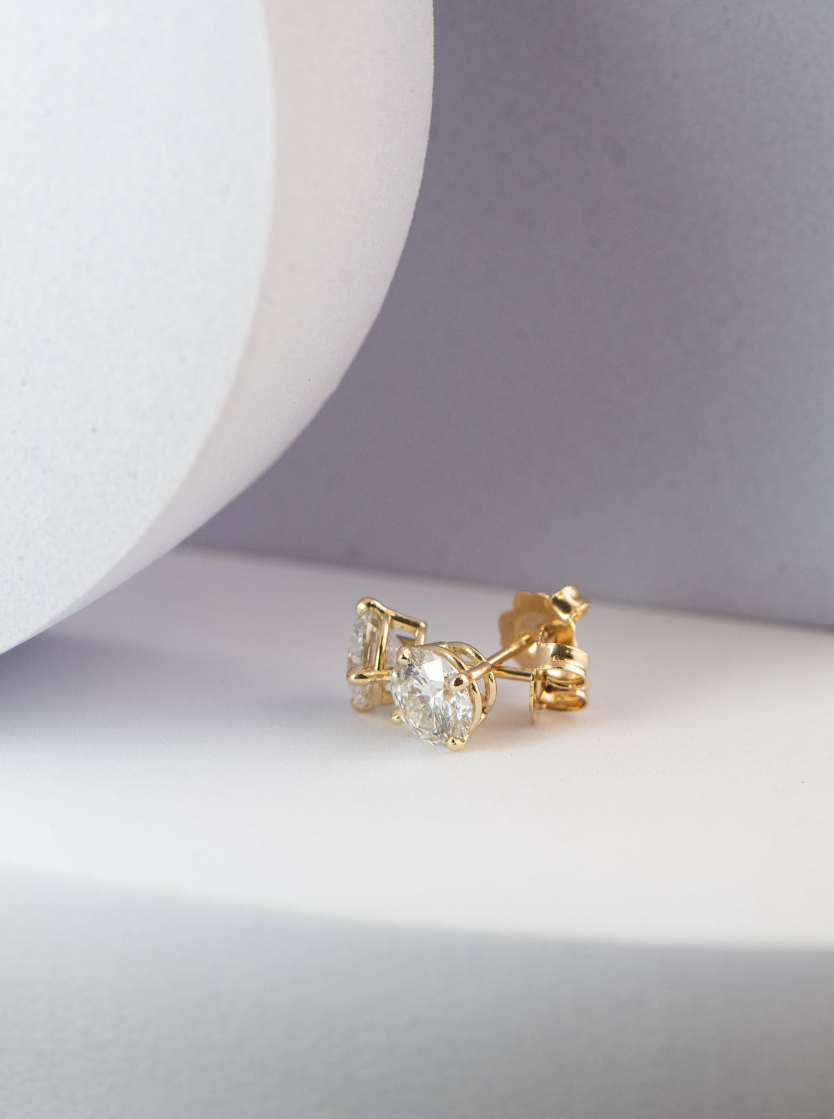 14K Gold Stud Earrings Round Lab-Grown Diamond