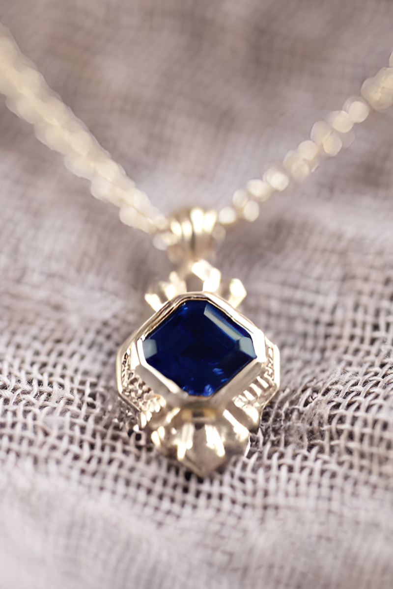 The Paris Alexandrite Necklace