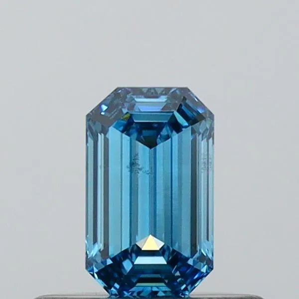 0.30ct Emerald Lab Grown Diamond (Colour Fancy Vivid Blue, Clarity VS2, IGI Certified)