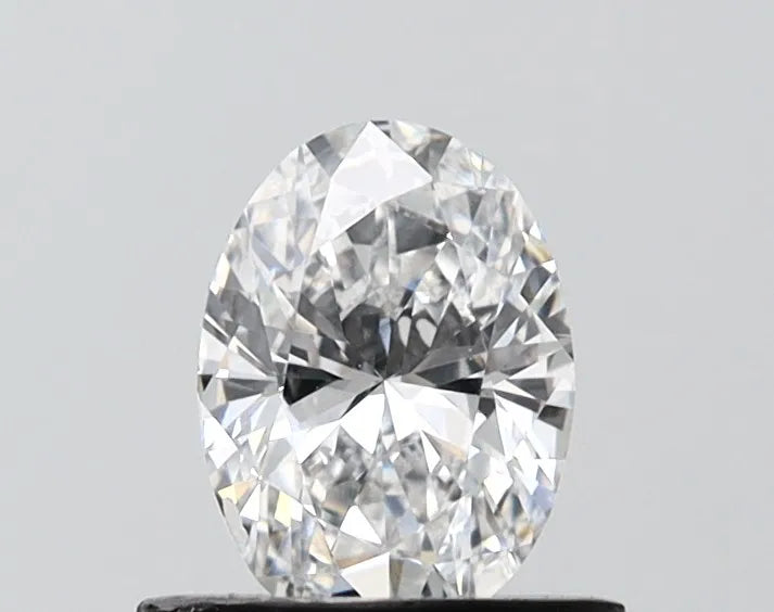 0.70ct Oval Lab Grown Diamond (Colour D, Clarity VVS2, IGI Certified)