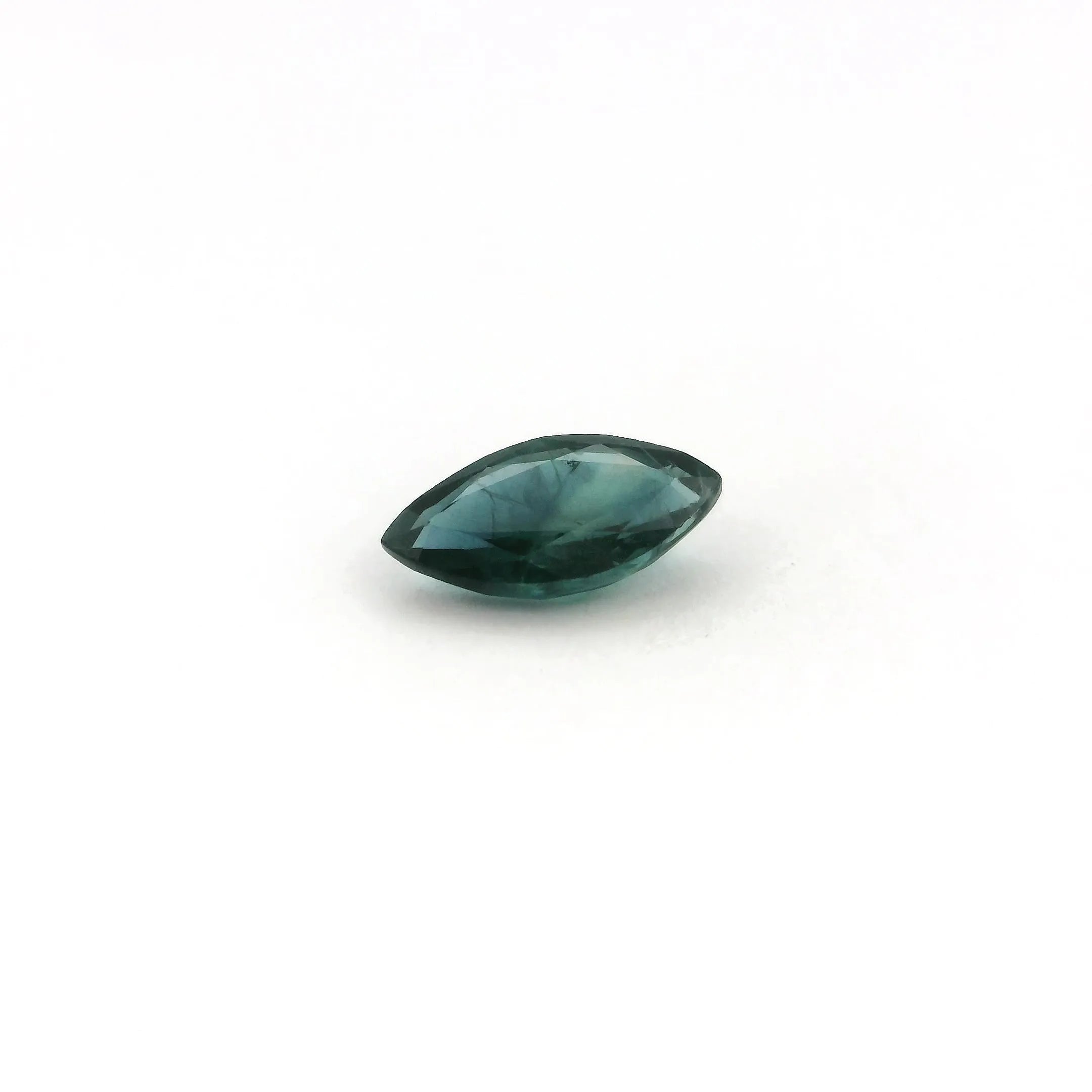 0.75ct Marquise Natural Sapphire (Colour Blue, Clarity Eye Clean, Cut Faceted)