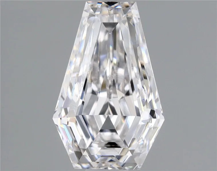 0.92ct Shield Natural Diamond (Colour D, Clarity VVS2, GIA Certified)