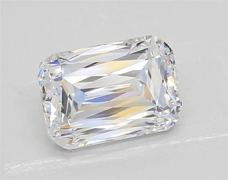 2.16ct Cushion Lab Grown Diamond (Colour E, Clarity VS1, IGI Certified)