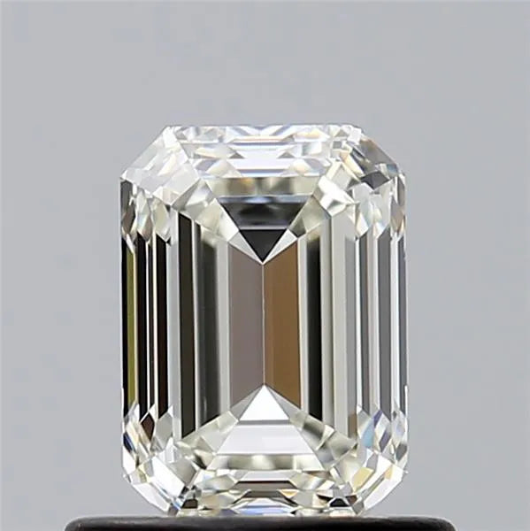 0.80ct Emerald Natural Diamond (Colour J, Clarity VVS2, GIA Certified)