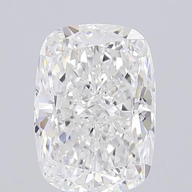 4.07ct Cushion modified Lab Grown Diamond (Colour E, Clarity VVS2, IGI Certified)