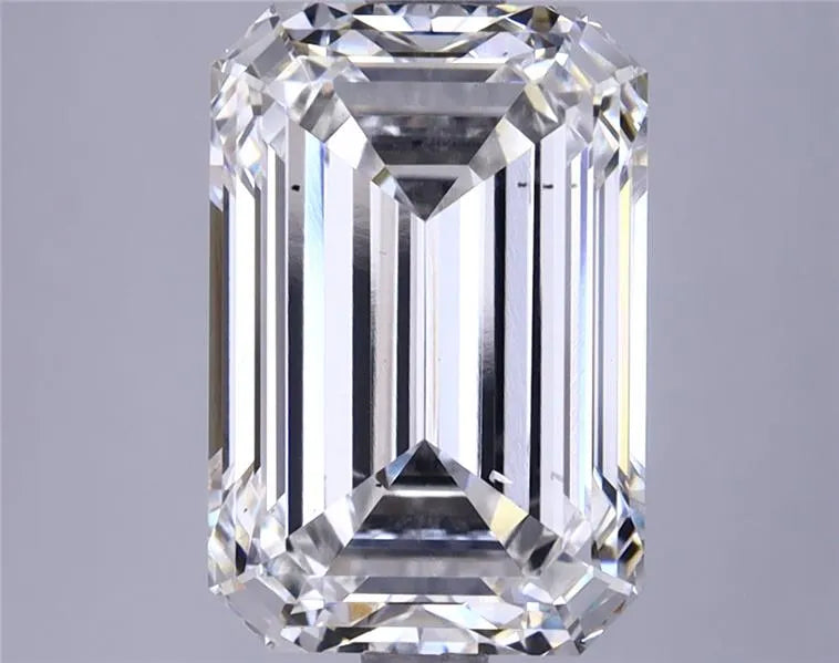 4.43ct Emerald Lab Grown Diamond (Colour G, Clarity VS2, IGI Certified)