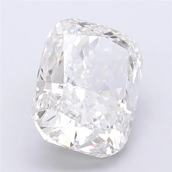 4.61ct Cushion modified Lab Grown Diamond (Colour E, Clarity VVS2, IGI Certified)