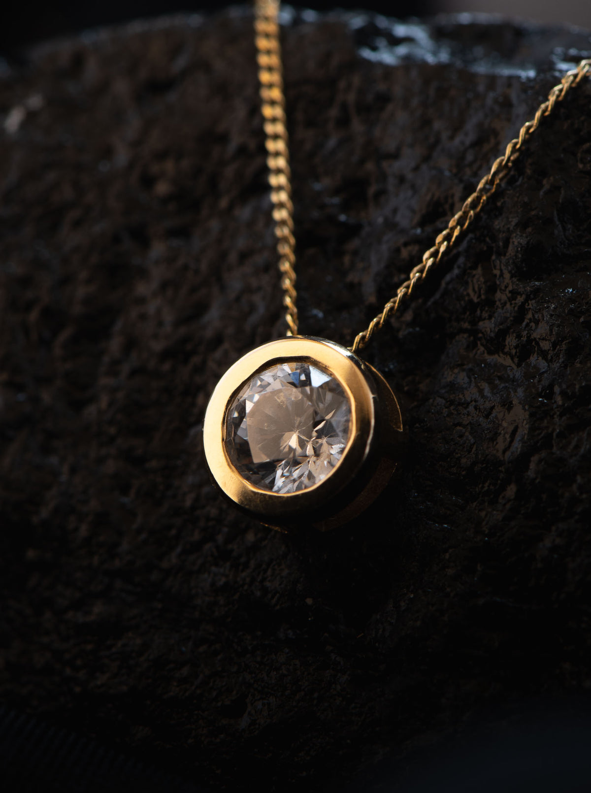Mira Bezel Lab Grow Diamond Pendant Necklace