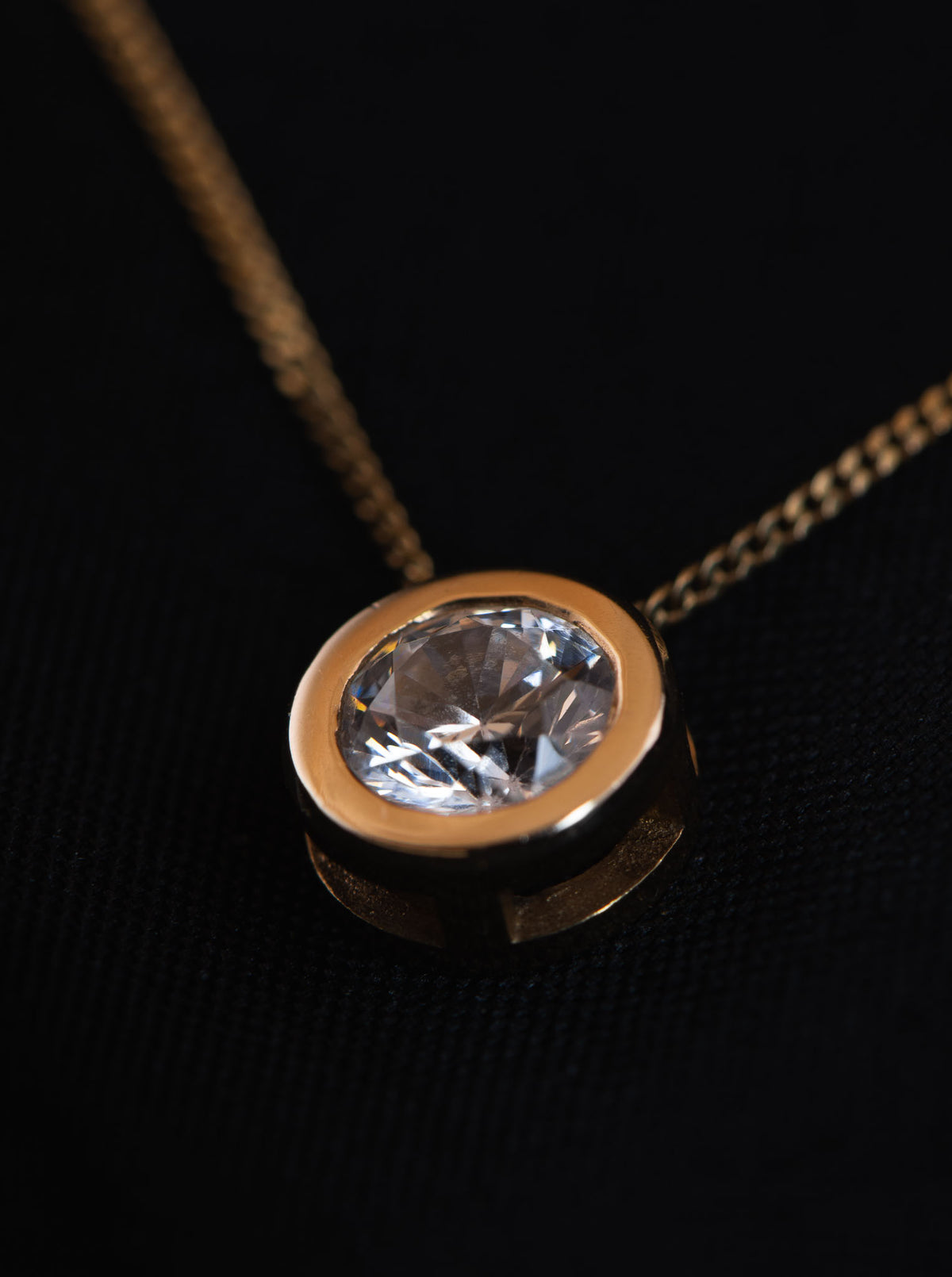 Mira Bezel Lab Grow Diamond Pendant Necklace